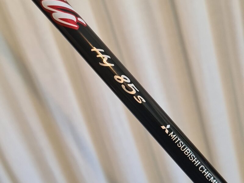 Híbrido 3 TaylorMade Stealth 2 Plus vara Stiff 85 igual a nuevo.