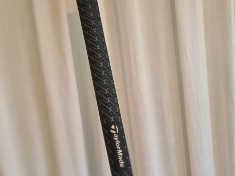 Híbrido 3 TaylorMade Stealth 2 Plus vara Stiff 85 igual a nuevo.