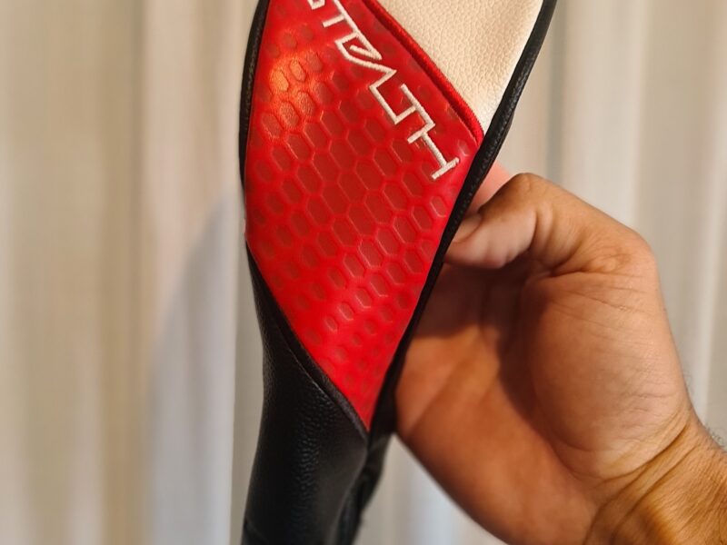 Híbrido 3 TaylorMade Stealth 2 Plus vara Stiff 85 igual a nuevo.