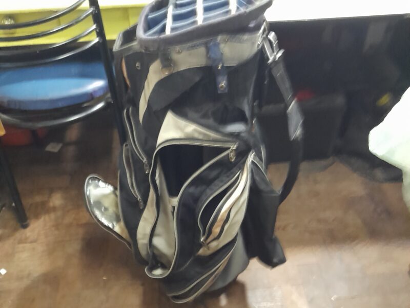 BOLSA TYLOR MADE - p/carro - 14 div - muy buen estado