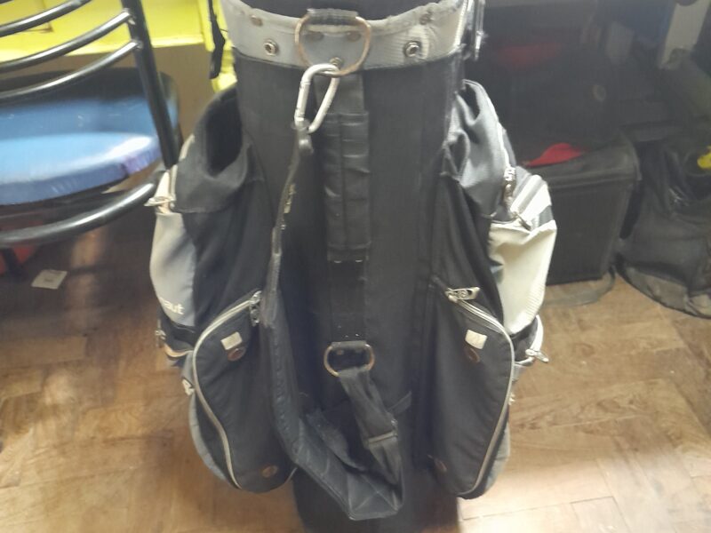 BOLSA TYLOR MADE - p/carro - 14 div - muy buen estado