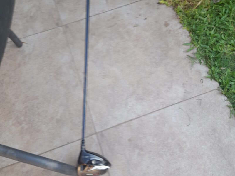 DRIVER R9 TAYLOR MADE - VARA REGULAR - FUNDA ORIGINAL - MUY BUEN ESTADO GENERAL