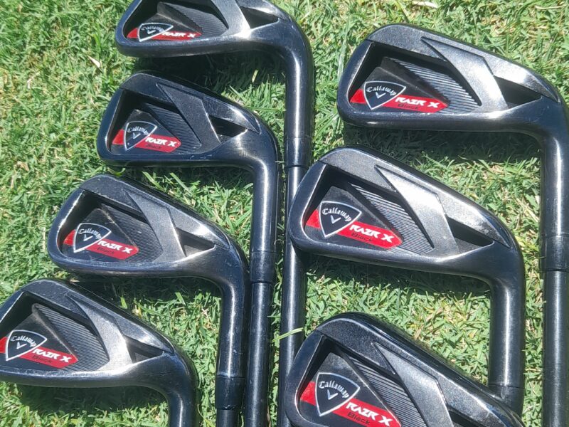 Hierros Callaway Razr X Black grafito regular.