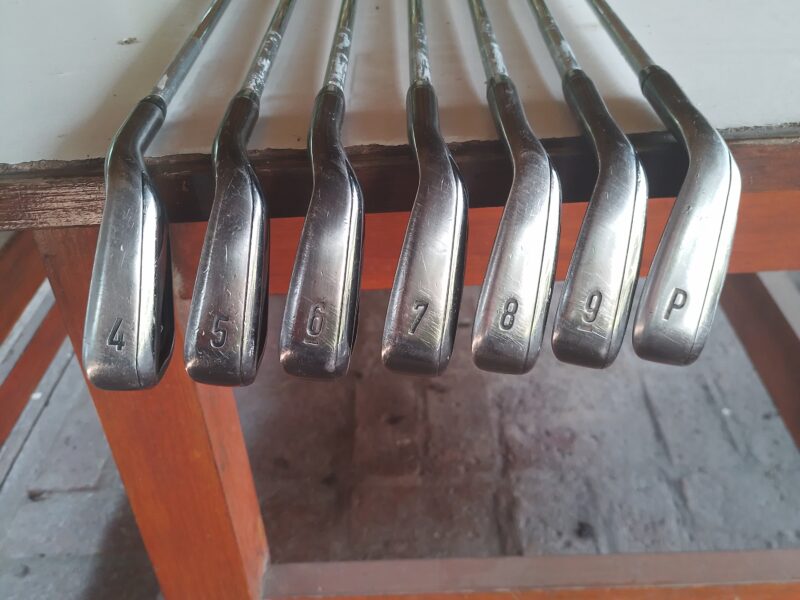 Hierros Callaway RAZR X, Black - 4 al PW